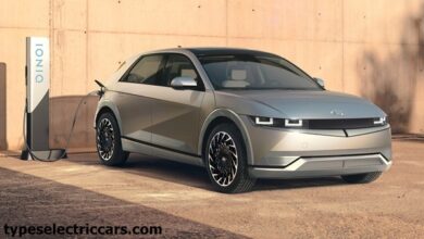 What are the features of the electric car